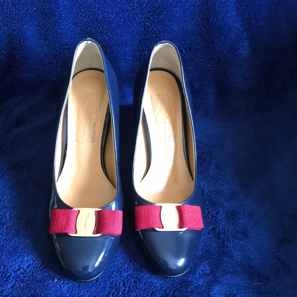 Salvatore Ferragamo shoes - Picture 1 of 11
